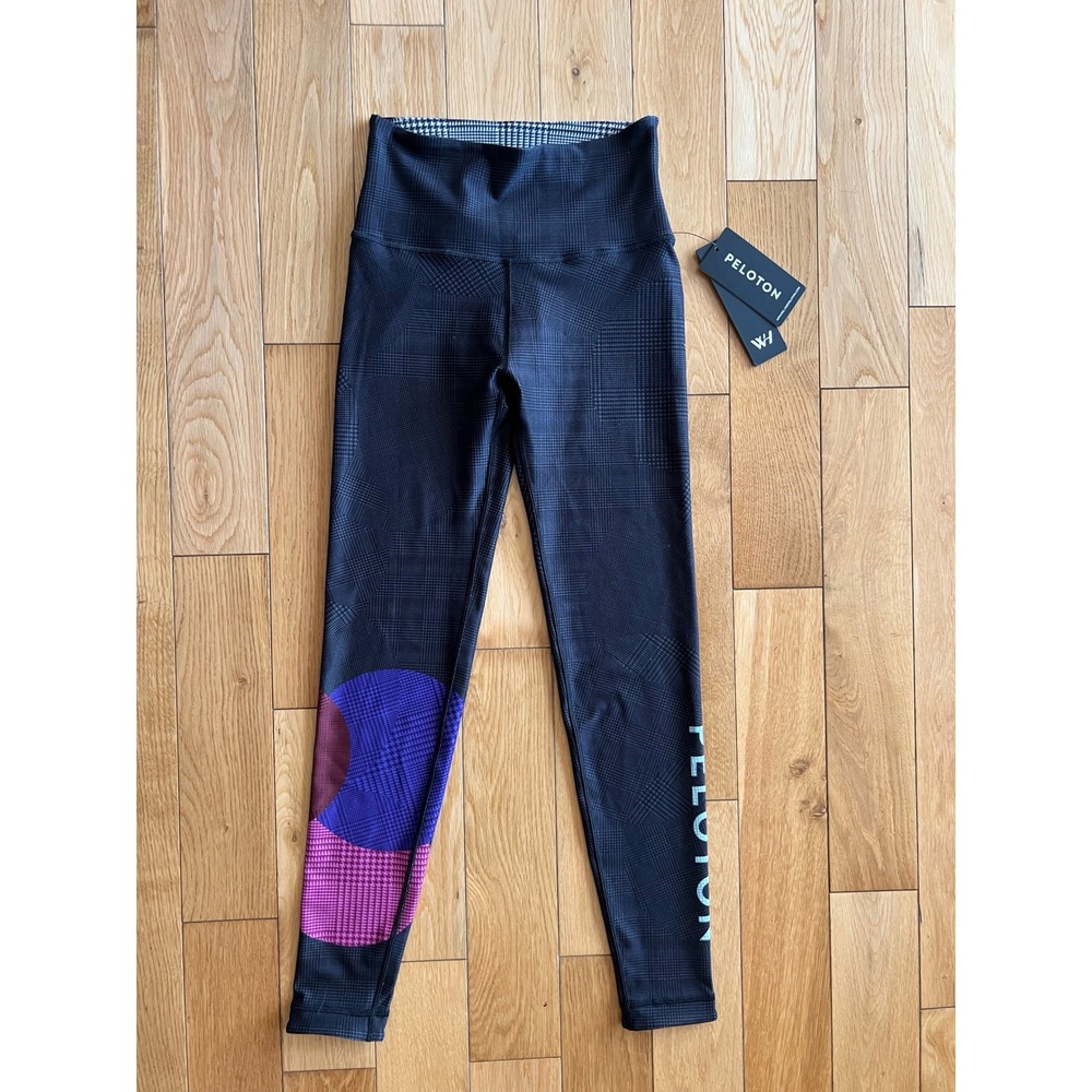 NEW Peloton Wear it to Heart‎ Topsy Turvy Reversible High Waist Leggings Size S